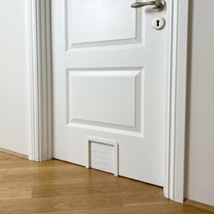Indoor Cat Flap with Articulated Pet Door Passage